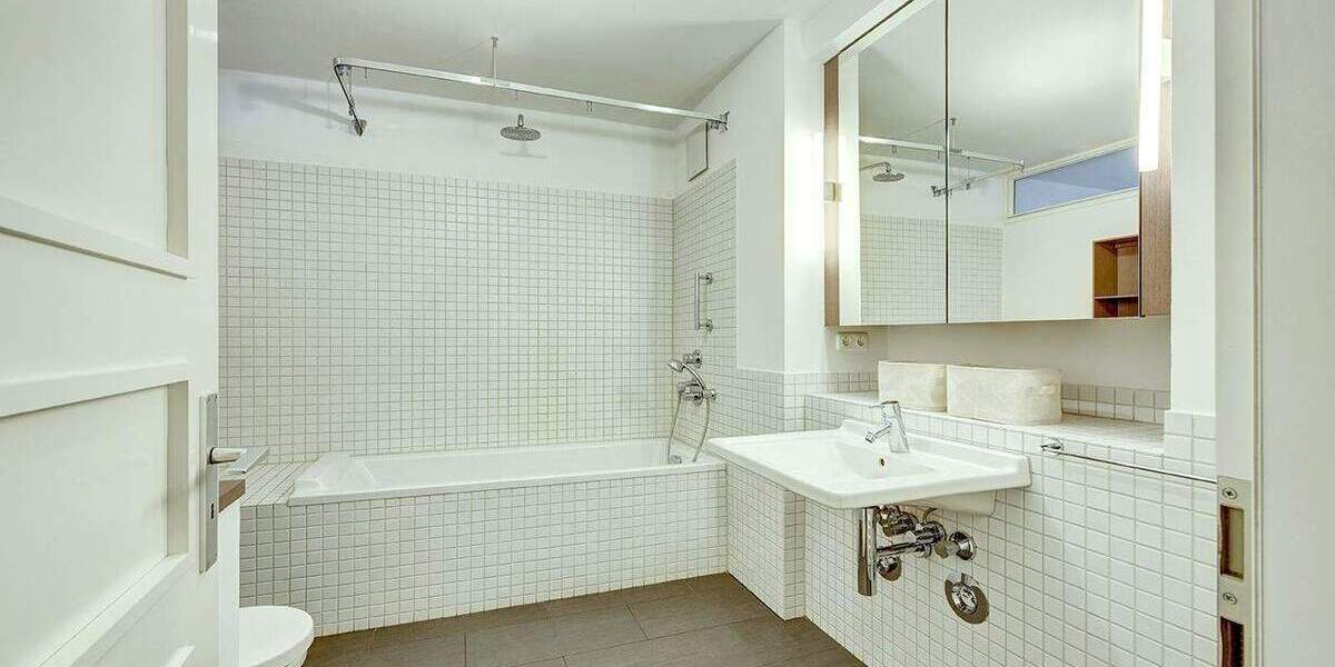 Etagenwohnung Düsseldorf / Derendorf Derendorf - 3 Zimmer, 100 m&sup2;, 709.000&euro; | Angebot:25687725