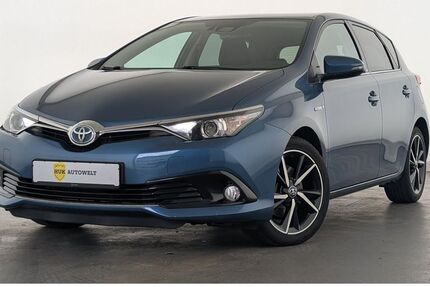 Toyota Auris 73.650 km 15.160 &euro; Düsseldorf 40599