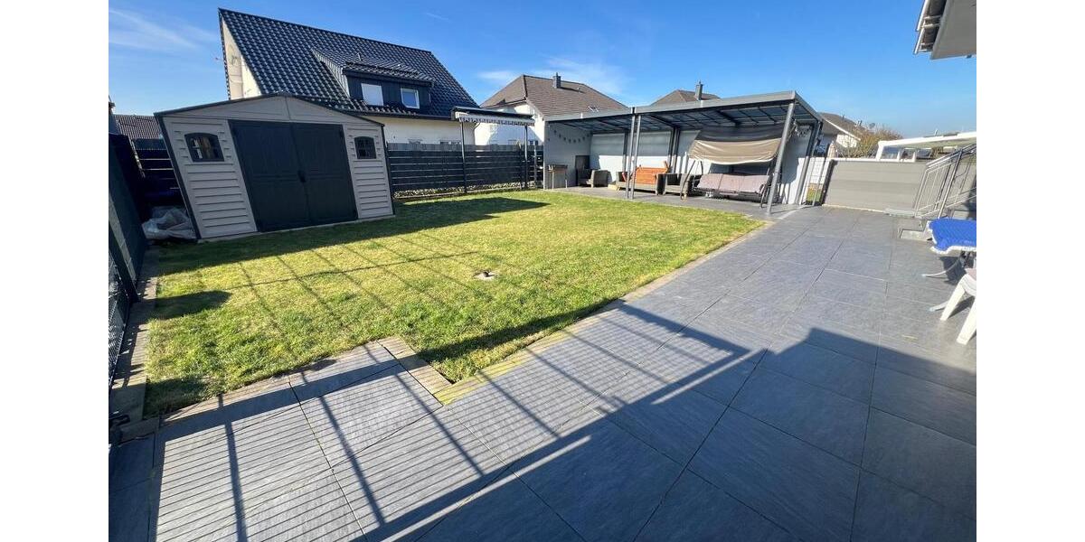 Doppelhaushälfte Wipperfürth - 7 Zimmer, 600.000&euro; | Angebot:23149281