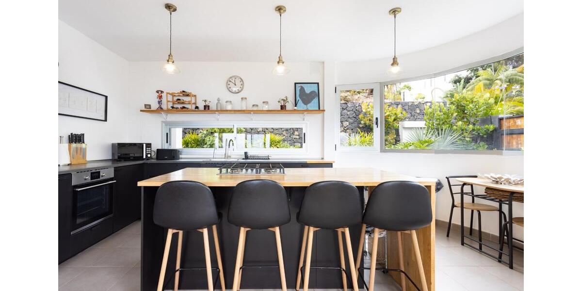 Ferienimmobilie Düsseldorf Stadtmitte - 200&euro; | Angebot:23742943