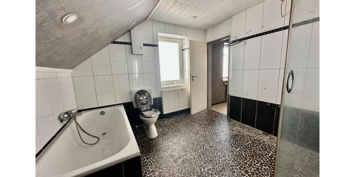 Etagenwohnung Mülheim an der Ruhr Broich - 4.5 Zimmer, 90 m&sup2;, 990&euro; | Angebot:26615955
