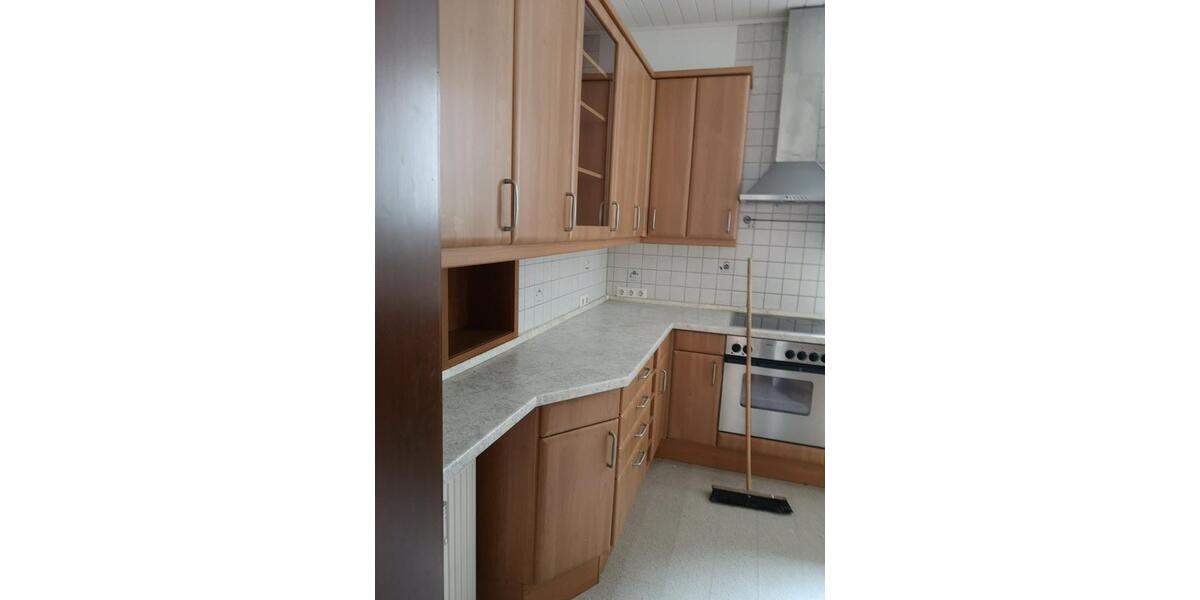 Etagenwohnung Solingen Mitte - 2 Zimmer, 60 m&sup2;, 500&euro; | Angebot:25931896