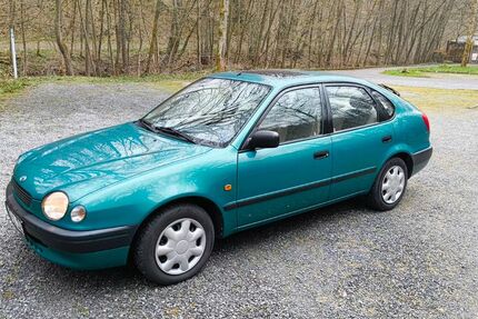 Toyota Corolla 85.200 km 6.300 &euro; Remscheid 42857
