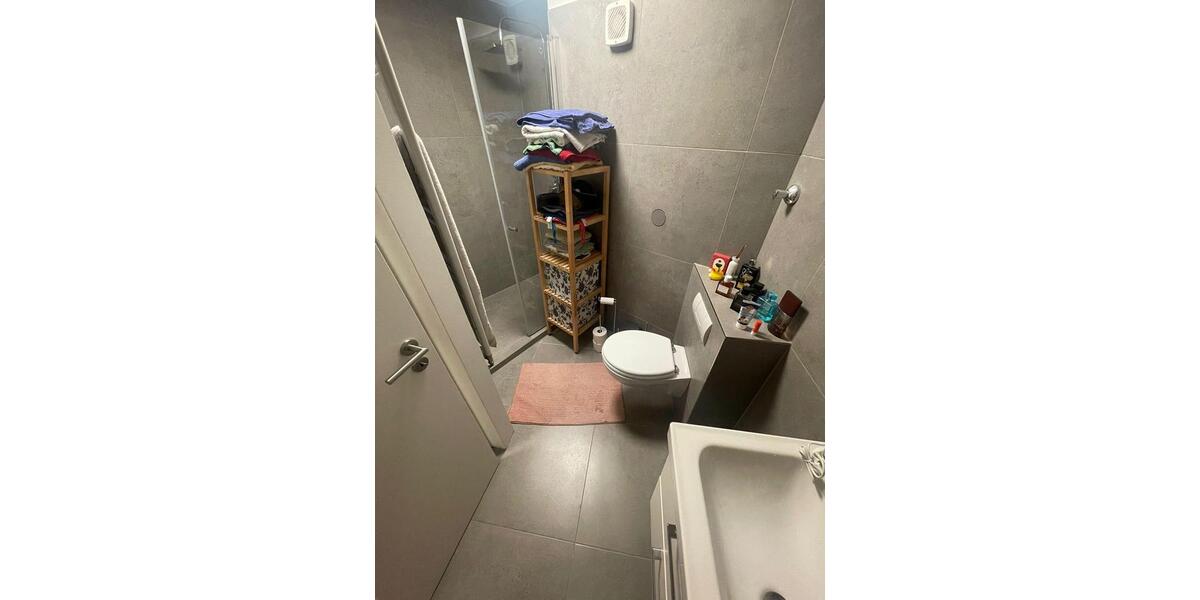 Etagenwohnung Düsseldorf Pempelfort - 2 Zimmer, 68 m&sup2;, 1.224&euro; | Angebot:26536511