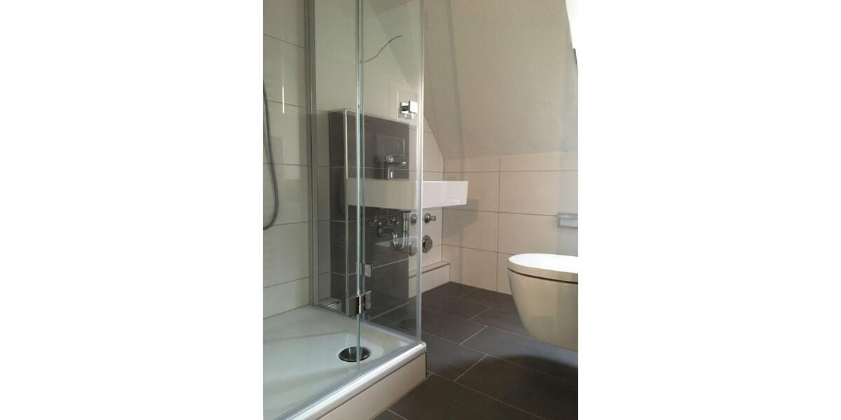 Dachgeschoßwohnung Essen Stadtbezirk IV - 2 Zimmer, 41 m&sup2;, 405&euro; | Angebot:25807030