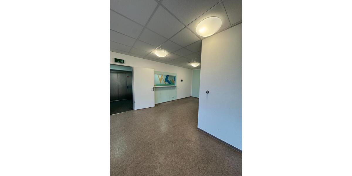 Gewerbeobjekt Wuppertal Gemarkung Vohwinkel - 3.386&euro; | Angebot:25662950