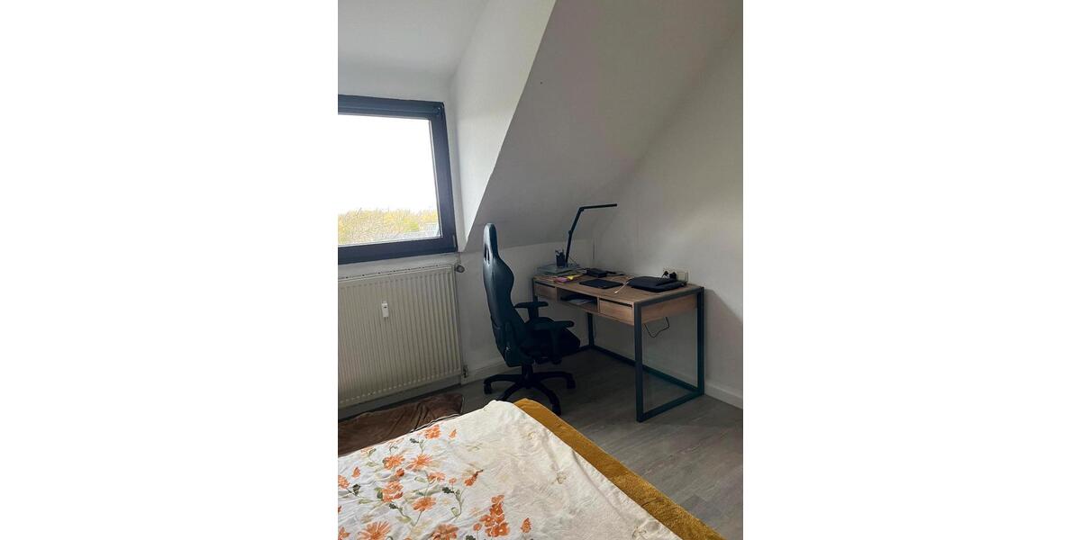 Dachgeschoßwohnung Bochum Bochum-Südwest - 2 Zimmer, 50 m&sup2;, 560&euro; | Angebot:25979656