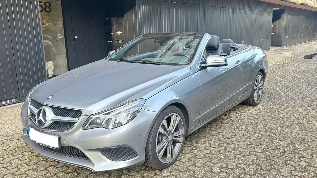 Mercedes-Benz E 220 83.000 km 19.900 &euro; Düsseldorf 40235