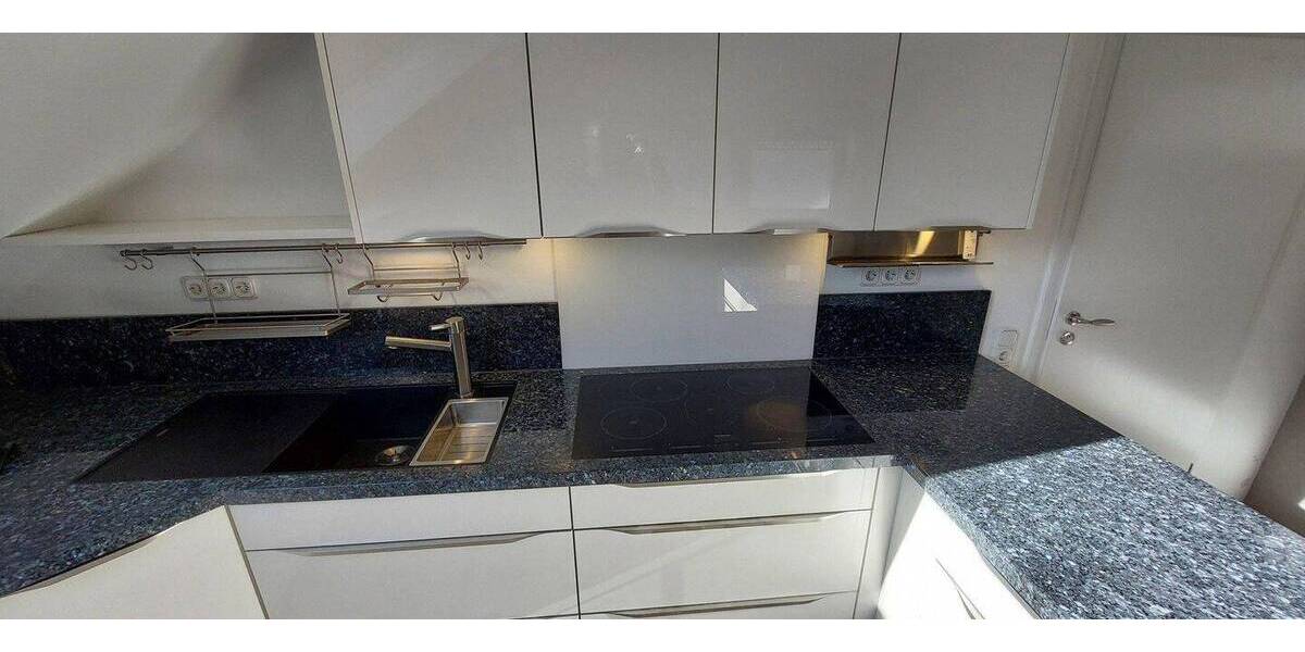 Etagenwohnung Ratingen Zentrum - 2 Zimmer, 117 m&sup2;, 1.390&euro; | Angebot:26818922