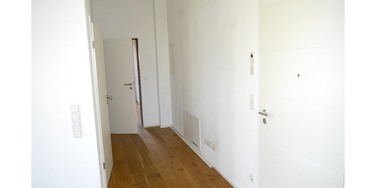 SG, komfortable 85m² 2 Zi. Loftwohnung in Zentrumsnähe, Balkon, Stellplatz, Einbauküche - Loft - Studio - Atelier Solingen Mitte | Angebot:26457871