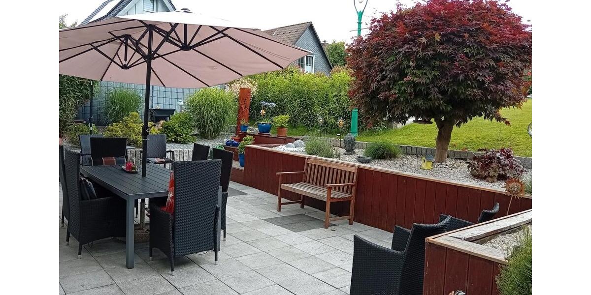 Erdgeschoßwohnung Solingen - 4 Zimmer, 136 m&sup2;, 459.000&euro; | Angebot:27224334