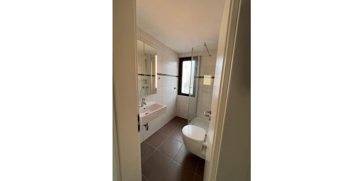Etagenwohnung Erkrath - 3 Zimmer, 65 m&sup2;, 740&euro; | Angebot:26603541