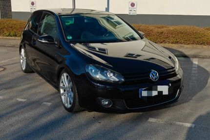 VW Golf 219.000 km 5.300 &euro; Wuppertal 42107
