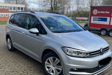 VW Touran 149.000 km 18.900 &euro; Essen 45128