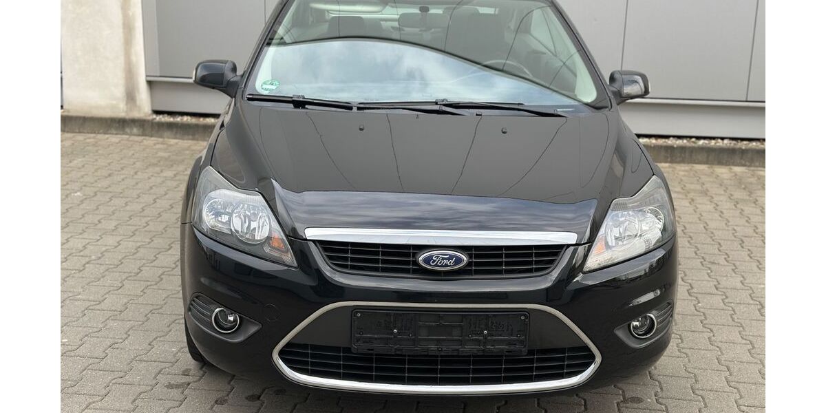 Ford Focus 154.000 km 3.390 &euro; Düsseldorf - Bezirk 8 40231