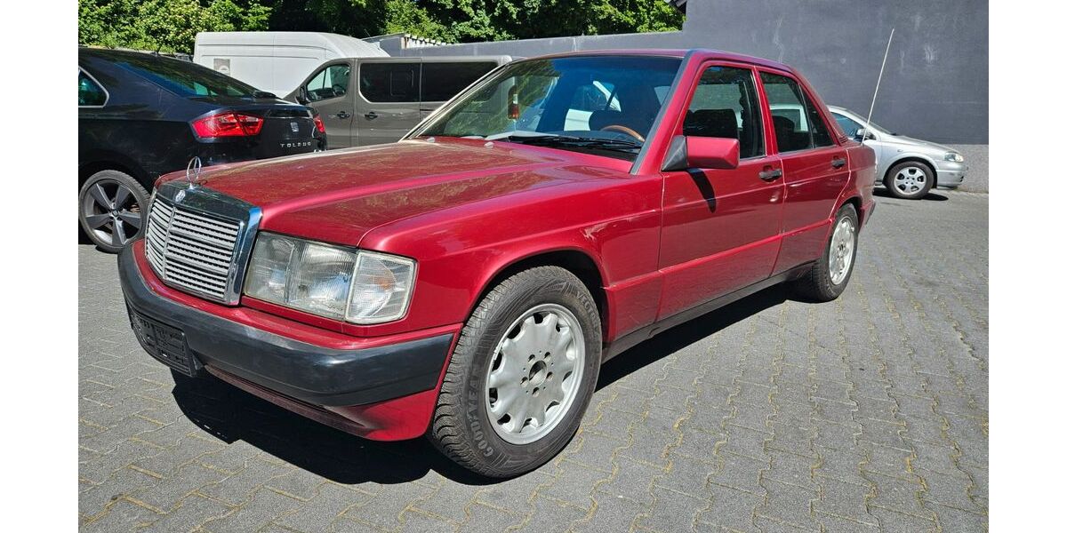 Mercedes-Benz 190 249.689 km 5.499 &euro; Essen 45329