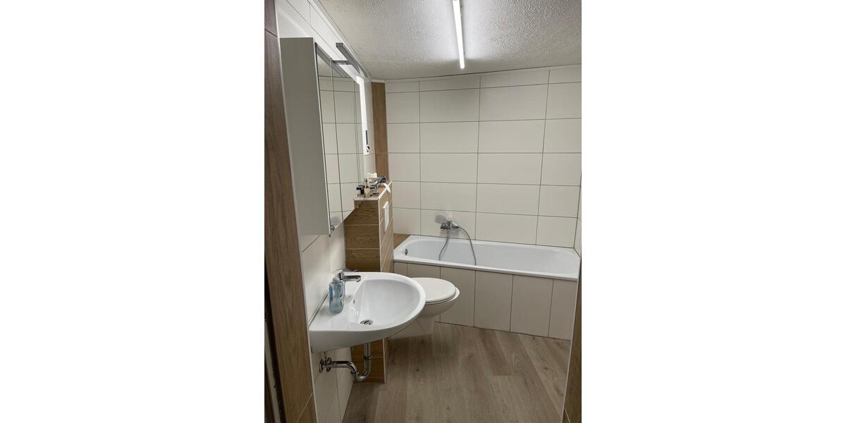Etagenwohnung Essen Stadtbezirk IV - 3 Zimmer, 75 m&sup2;, 675&euro; | Angebot:25636028