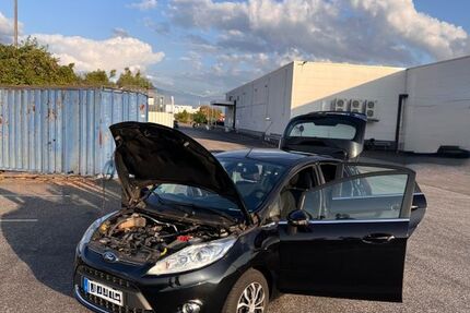 Ford Fiesta 109.612 km 4.900 &euro; Düsseldorf 40549