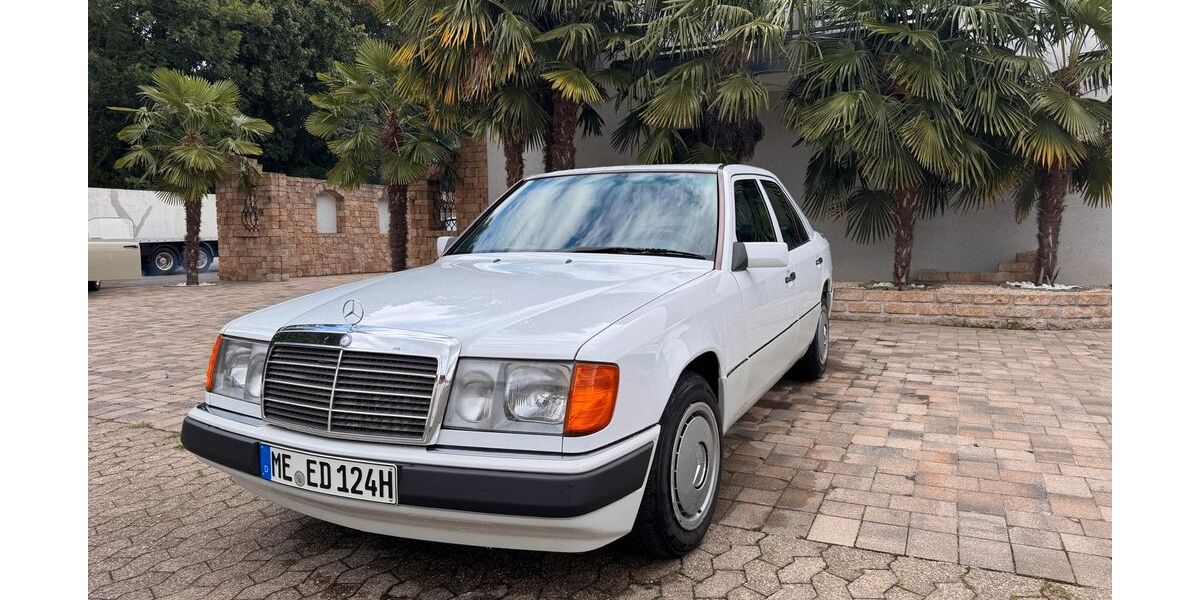 Mercedes-Benz 200 91.008 km 19.900 &euro; Langenfeld 40764