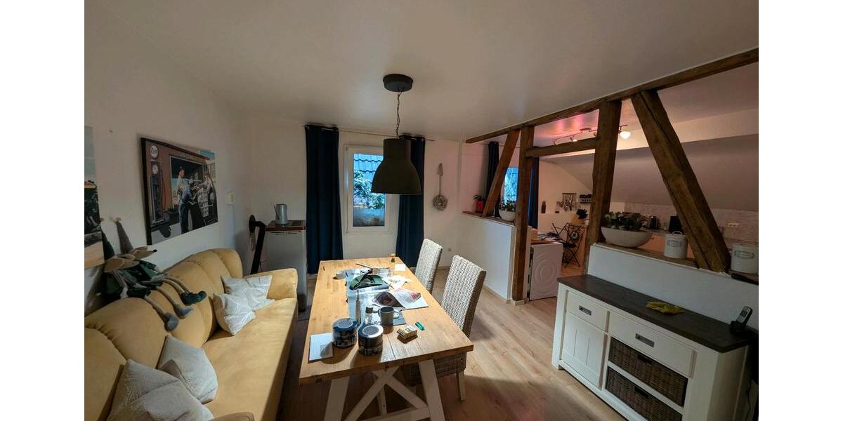 Dachgeschoßwohnung Essen Stadtbezirk VII - 2 Zimmer, 70 m&sup2;, 580&euro; | Angebot:26032935