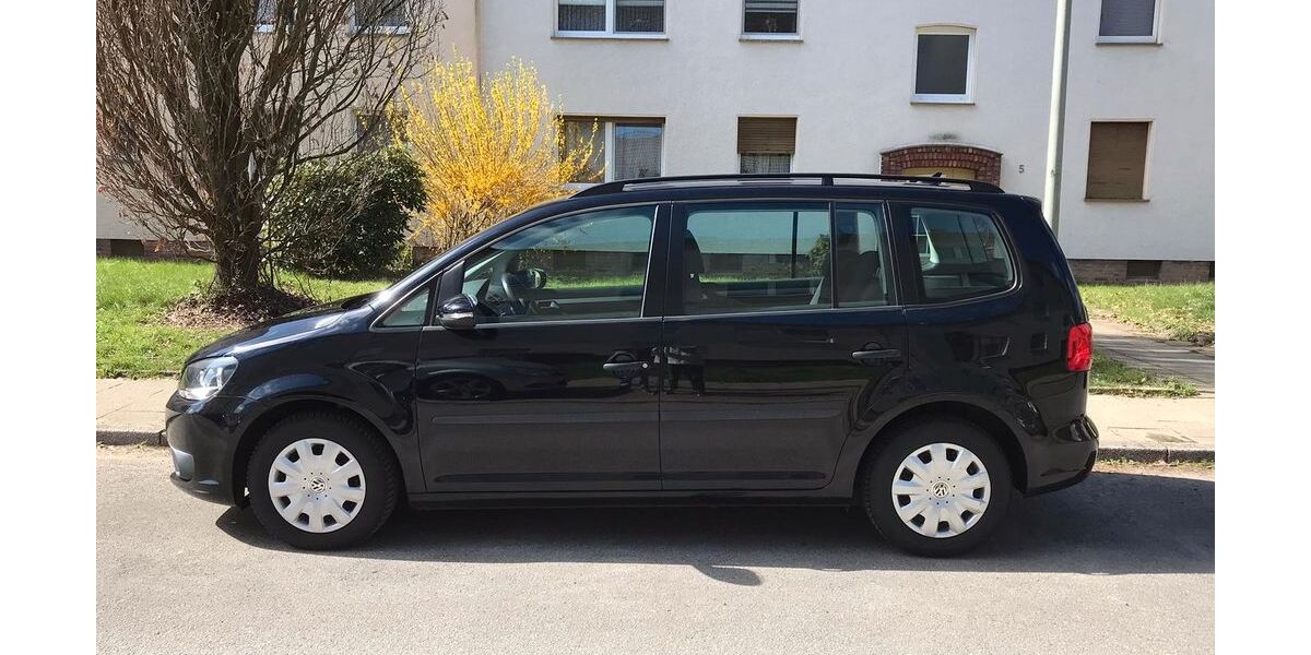 VW Touran 166.000 km 10.250 &euro; Bochum 44801