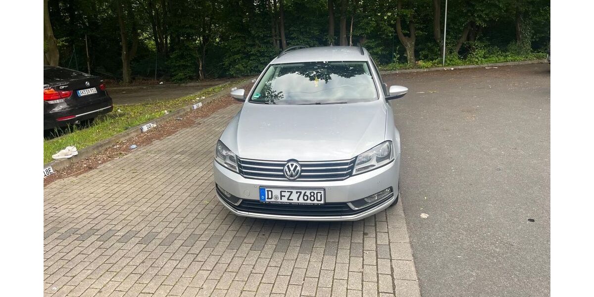 VW Passat 230.000 km 9.100 &euro; Düsseldorf 40225
