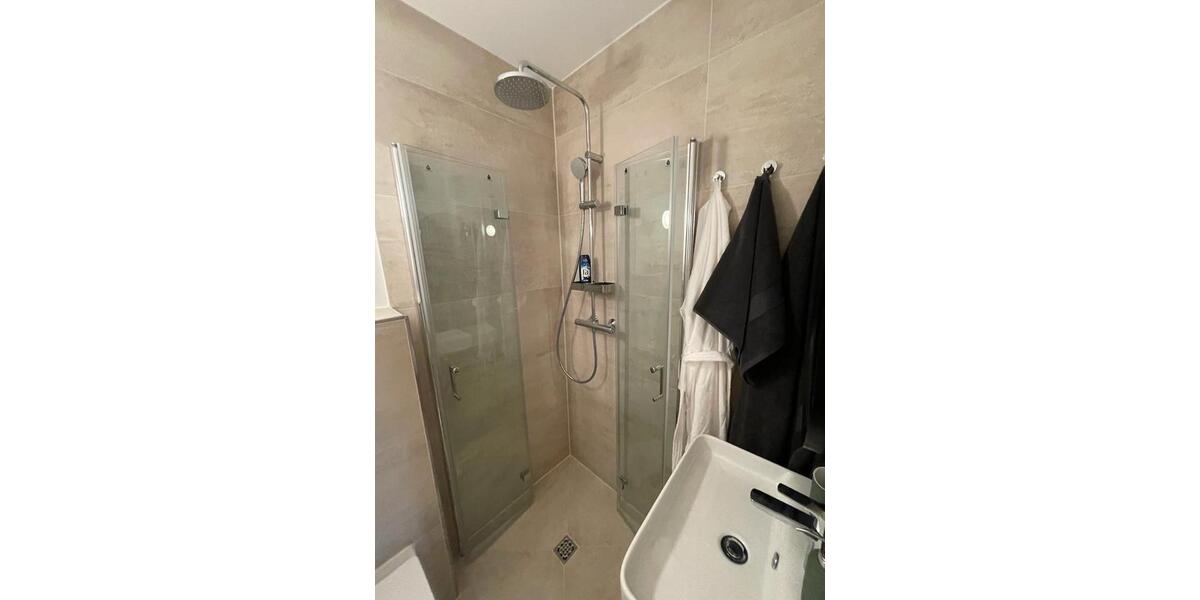 Etagenwohnung Erkrath - 1 Zimmer, 30 m&sup2;, 900&euro; | Angebot:26532683