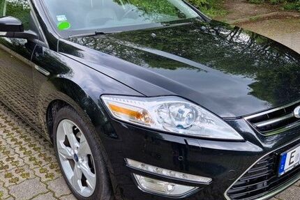Ford Mondeo 122.500 km 12.900 &euro; Essen 45144