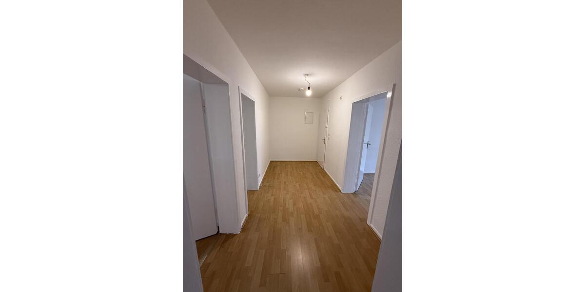 Etagenwohnung Wuppertal Elberfeld - 2 Zimmer, 62 m&sup2;, 560&euro; | Angebot:25874905