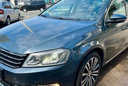 VW Passat 215.000 km 7.800 &euro; Wuppertal 42277