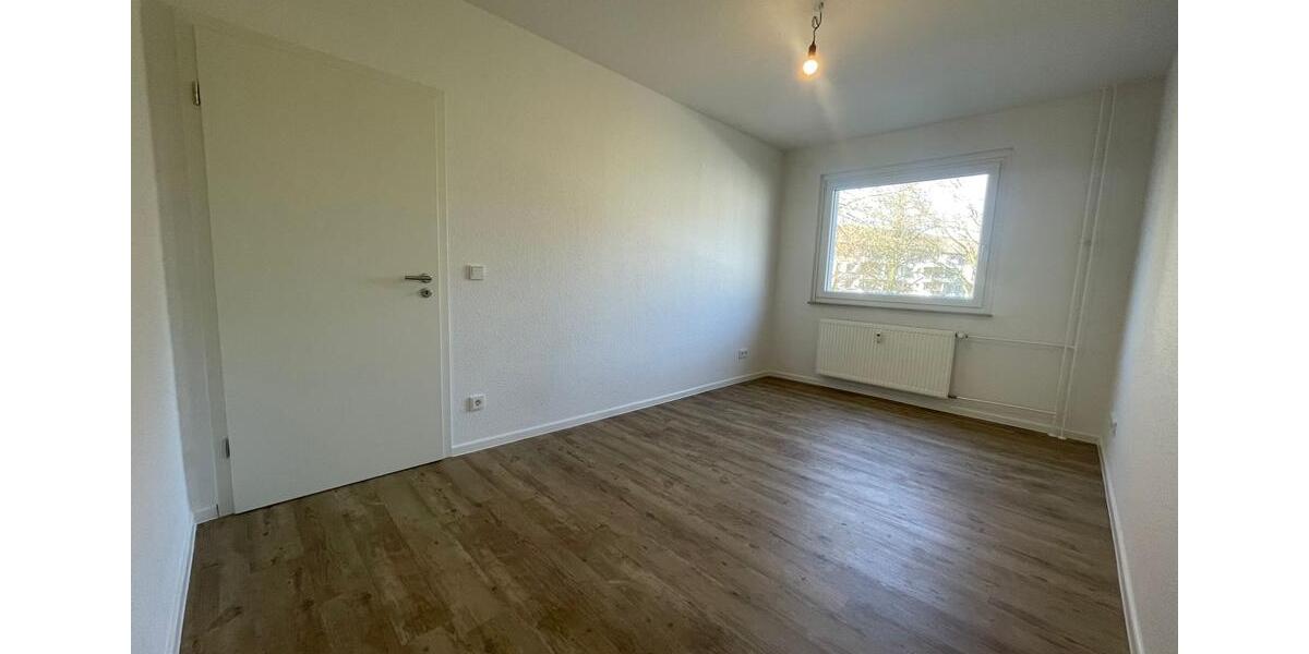 Etagenwohnung Essen Stadtbezirk IV - 3 Zimmer, 64 m&sup2;, 650&euro; | Angebot:26636020