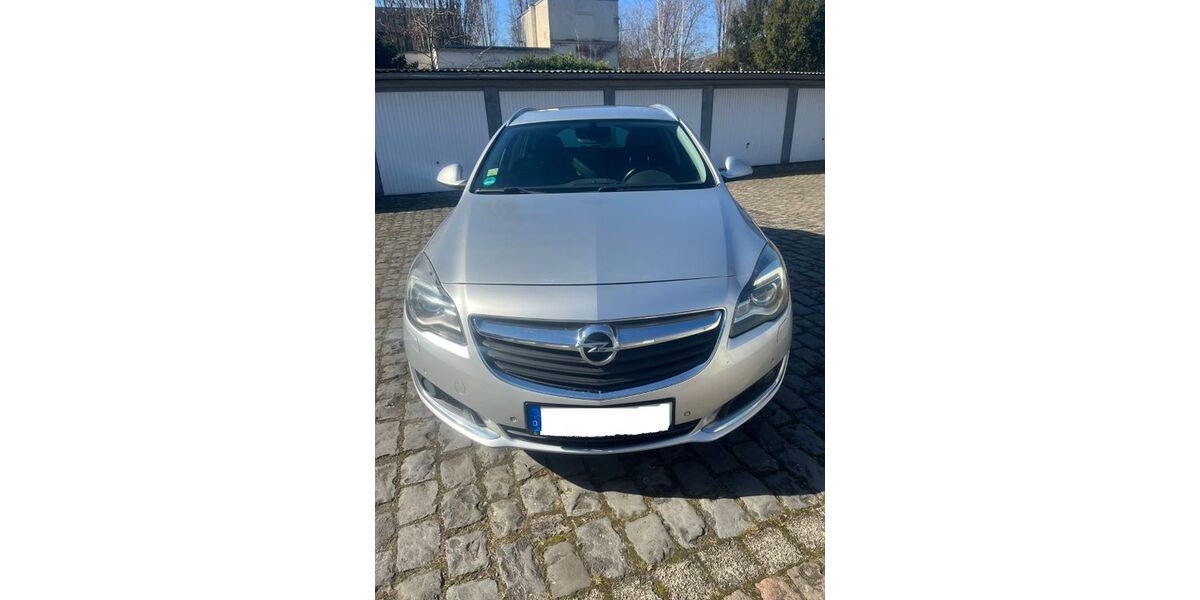 Opel Insignia 219.000 km 6.200 &euro; Düsseldorf 40597