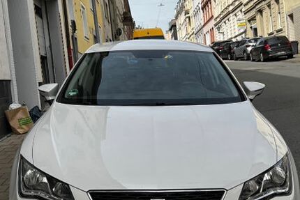 Seat Leon 132.000 km 6.900 &euro; Wuppertal 42281