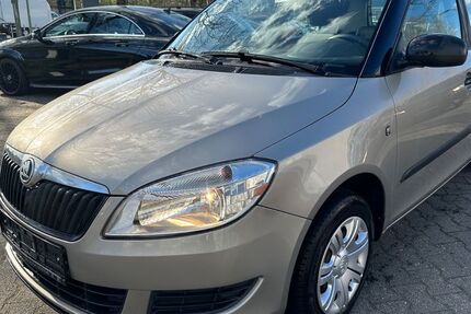 Skoda Fabia 179.898 km 3.290 &euro; Essen 45356