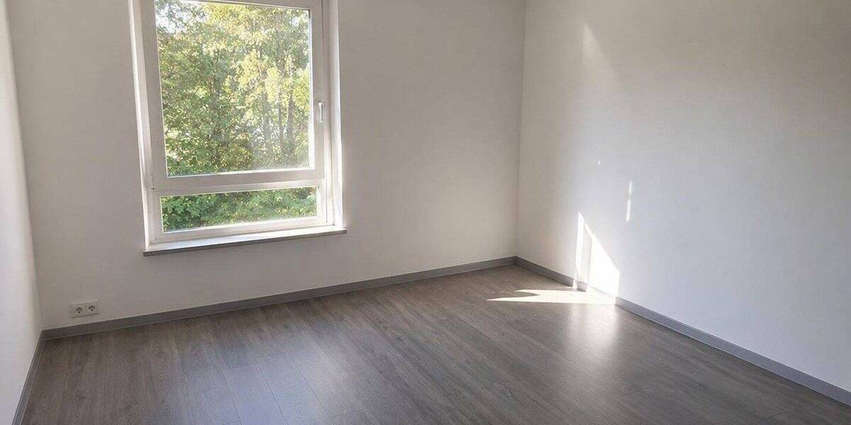 Etagenwohnung Essen Steele - 3 Zimmer, 75 m&sup2;, 195.000&euro; | Angebot:26829456