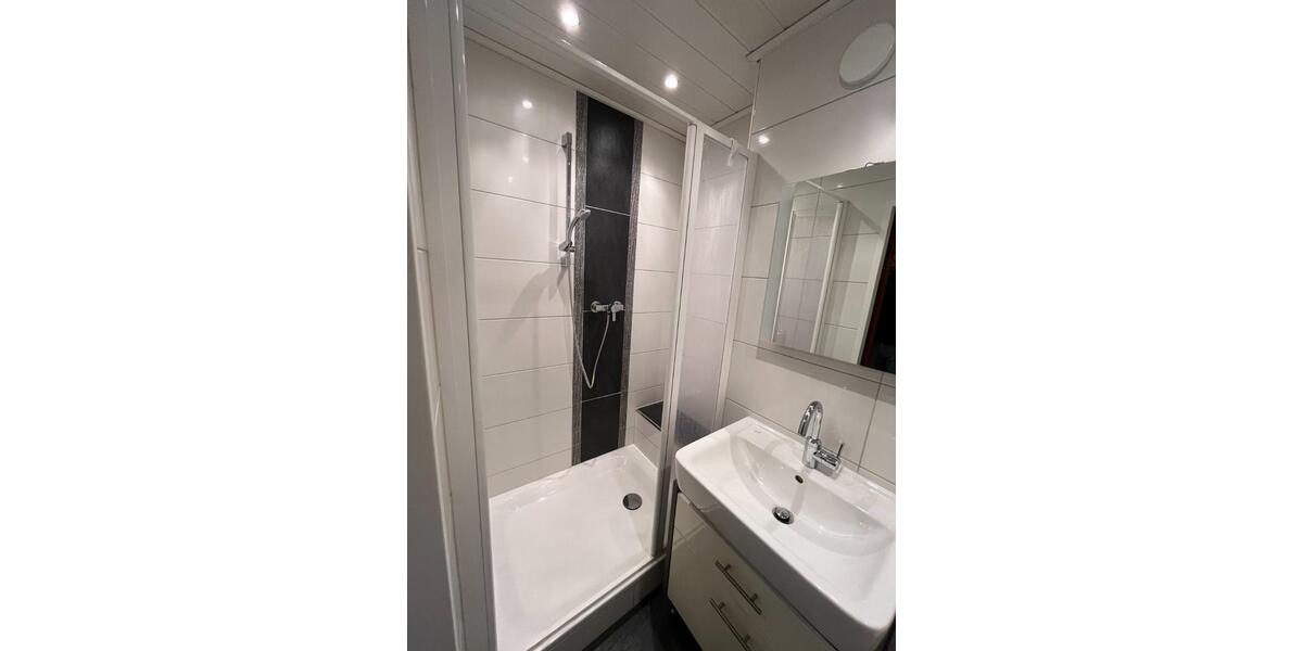 Etagenwohnung Mülheim an der Ruhr Broich - 1.5 Zimmer, 32 m&sup2;, 595&euro; | Angebot:25045457