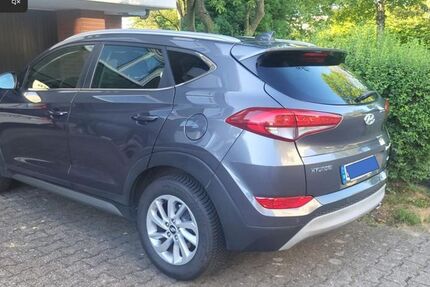 Hyundai TUCSON 132.500 km 13.200 &euro; Bochum 44801