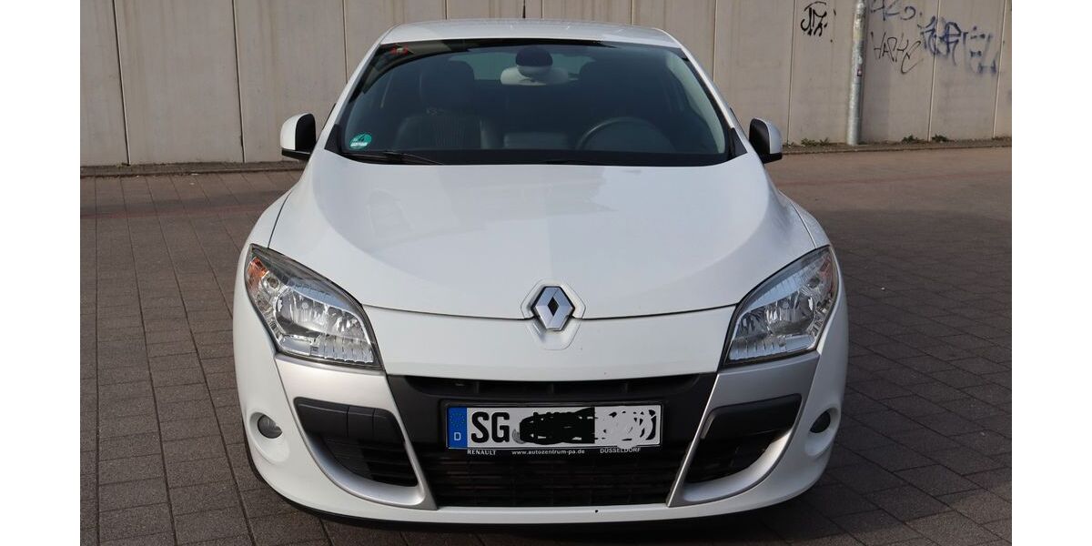Renault Megane 79.500 km 6.600 &euro; Solingen 42651