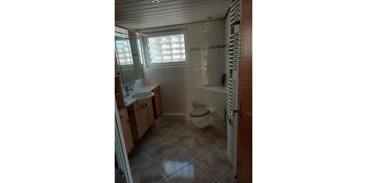 Etagenwohnung Solingen Burg - 1 Zimmer, 45 m&sup2;, 550&euro; | Angebot:25251405