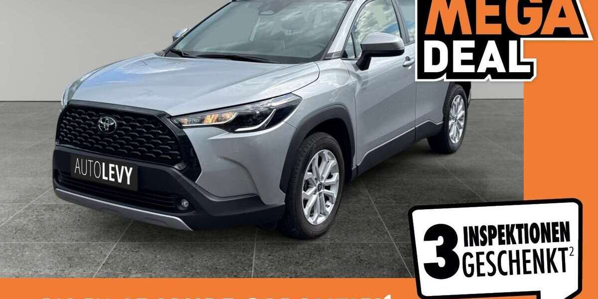 Toyota Corolla Cross 17.645 km 29.990 &euro; Düsseldorf 40595