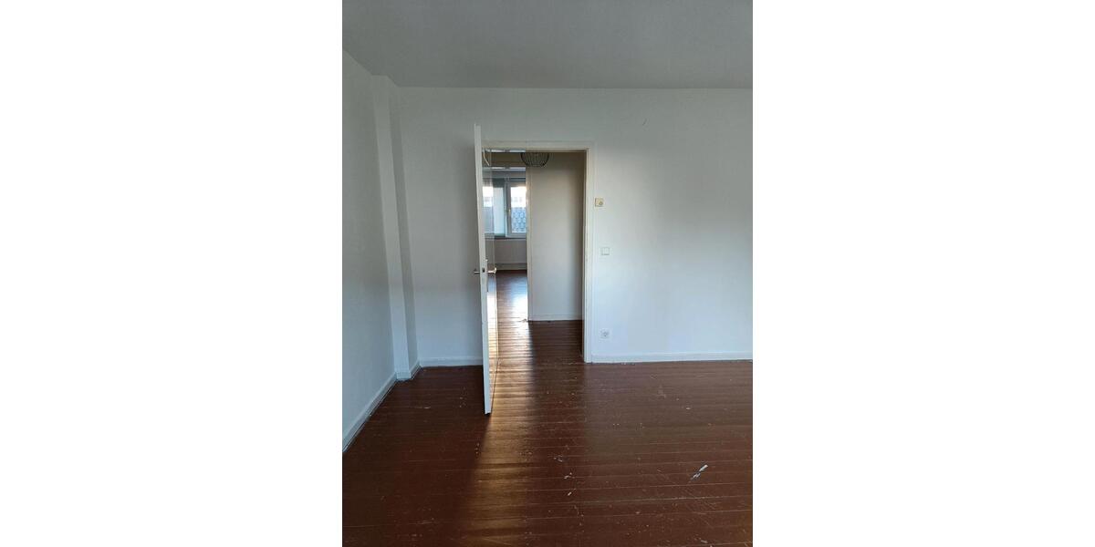 Erdgeschoßwohnung Solingen Mitte - 1 Zimmer, 45 m&sup2;, 570&euro; | Angebot:25343061