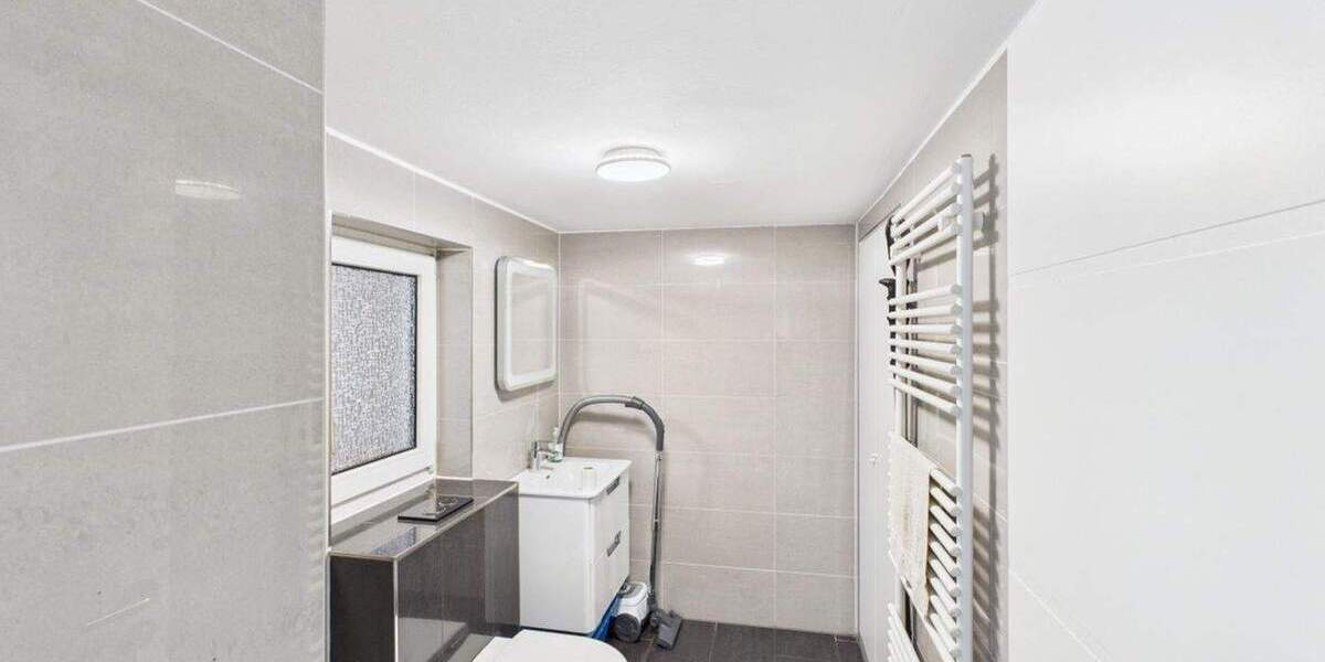 Mehrfamilienhaus, Wohnhaus Langenfeld Immigrath - 1 Zimmer, 338 m&sup2;, 1.050.000&euro; | Angebot:25708593