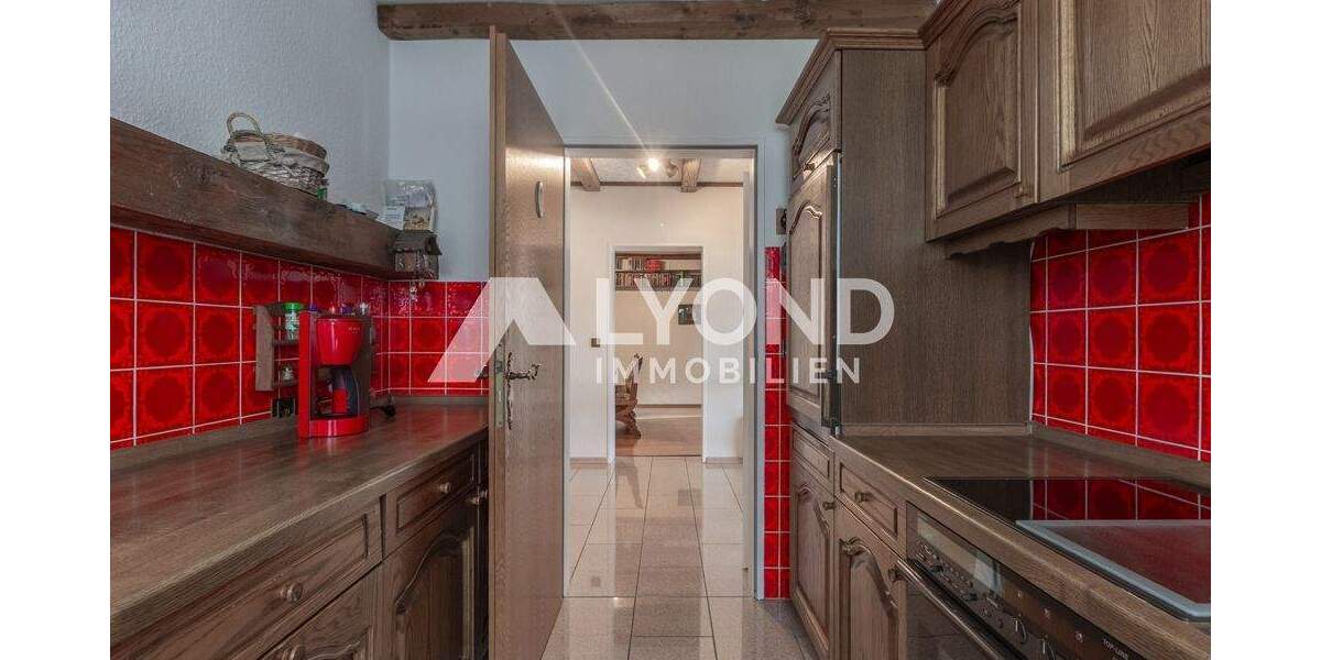 Etagenwohnung Hagen / Hohenlimburg Hohenlimburg - 5 Zimmer, 131 m&sup2;, 229.000&euro; | Angebot:25676930