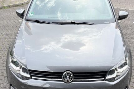 VW Polo 101.000 km 8.250 &euro; Holthausen 40589