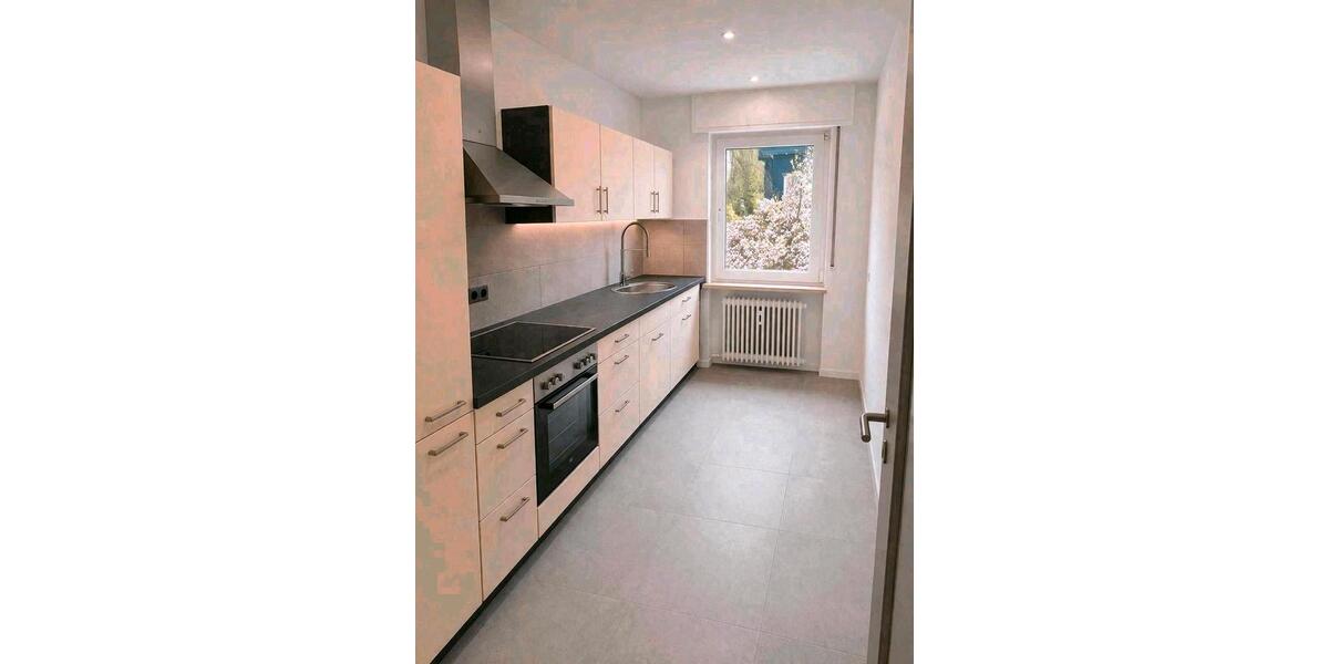 Etagenwohnung Wuppertal Gemarkung Ronsdorf - 3 Zimmer, 77 m&sup2;, 900&euro; | Angebot:26521896