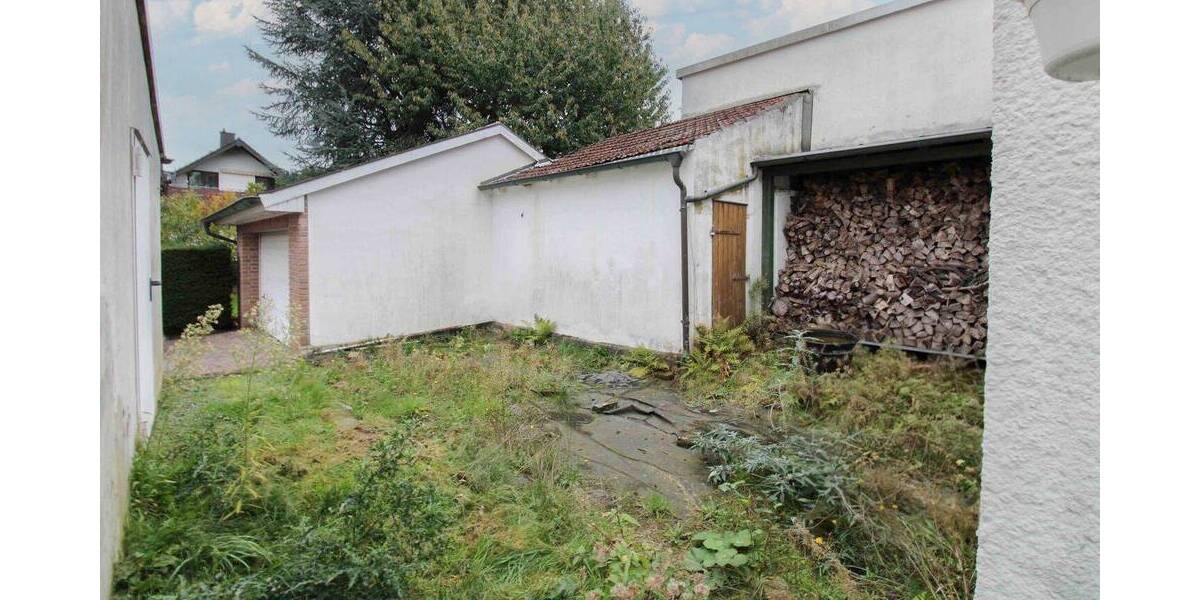 Mehrfamilienhaus, Wohnhaus Bochum Laer - 6 Zimmer, 320.000&euro; | Angebot:26093556