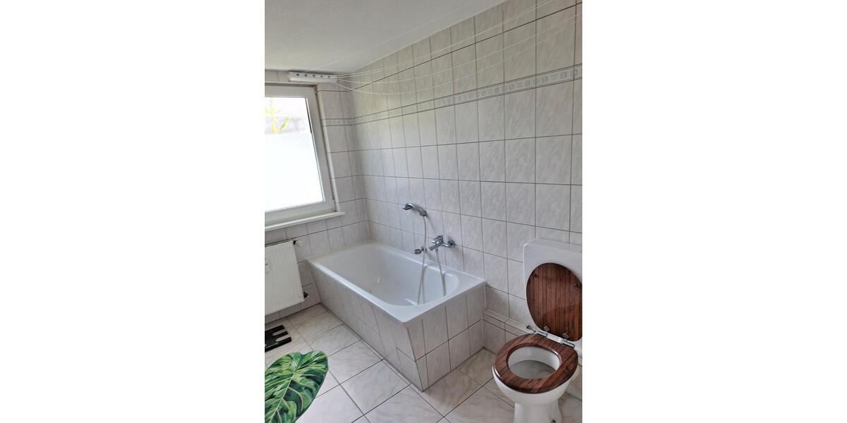 Dachgeschoßwohnung Essen Stadtbezirk VIII - 2 Zimmer, 60 m&sup2;, 540&euro; | Angebot:26489823