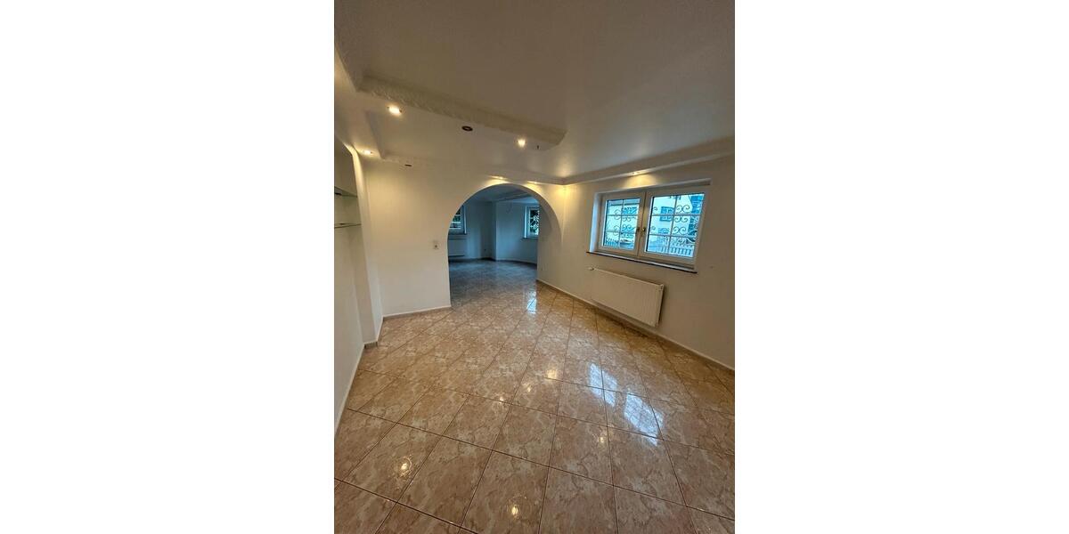 Erdgeschoßwohnung Wuppertal Gemarkung Elberfeld - 2 Zimmer, 70 m&sup2;, 700&euro; | Angebot:25343097