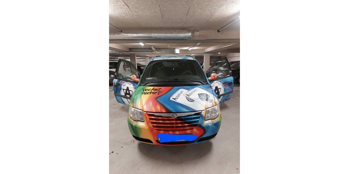 Chrysler Grand Voyager 127.500 km 5.500 &euro; Düsseldorf 40227