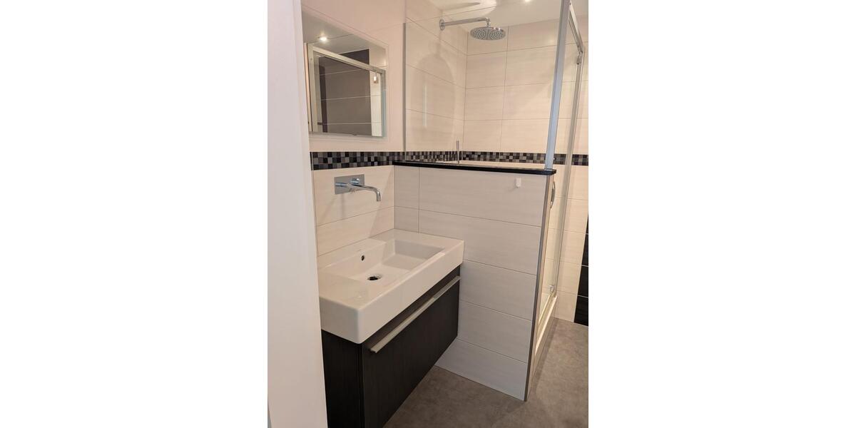 Etagenwohnung Solingen - 2 Zimmer, 60 m&sup2;, 189.000&euro; | Angebot:26074167